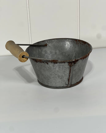 Washed Galvanized Bowl with Handle