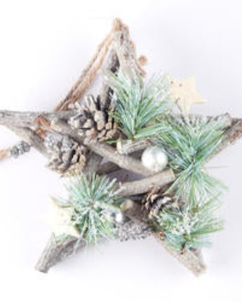 Hanging Snowy Star with Pine Cones